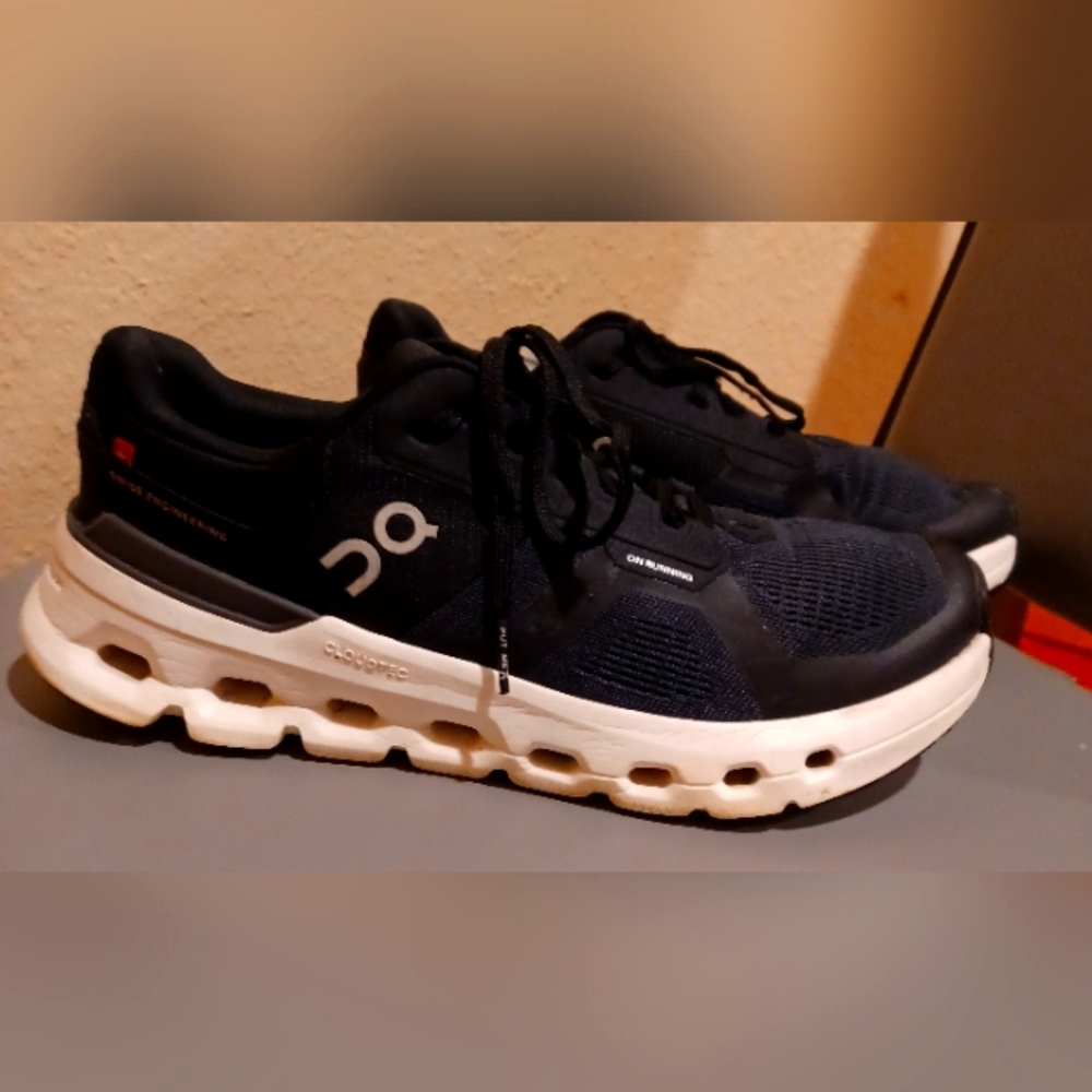 Womens On Running Shoes